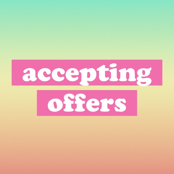 🎀 Accepting reasonable offers 🎀 - Picture 1 of 1